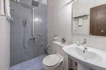 מלון העיר בנגלור Treebo Golden Pearl Koramangala מראה חיצוני תמונה